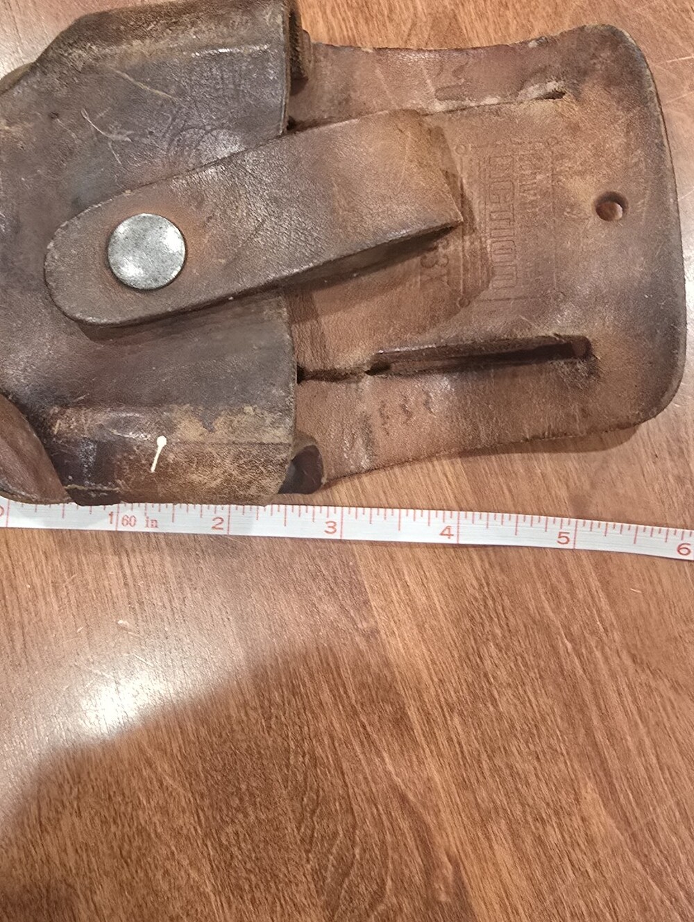 Vtg Leather Tape Measure Holder - Picture 4 of 4